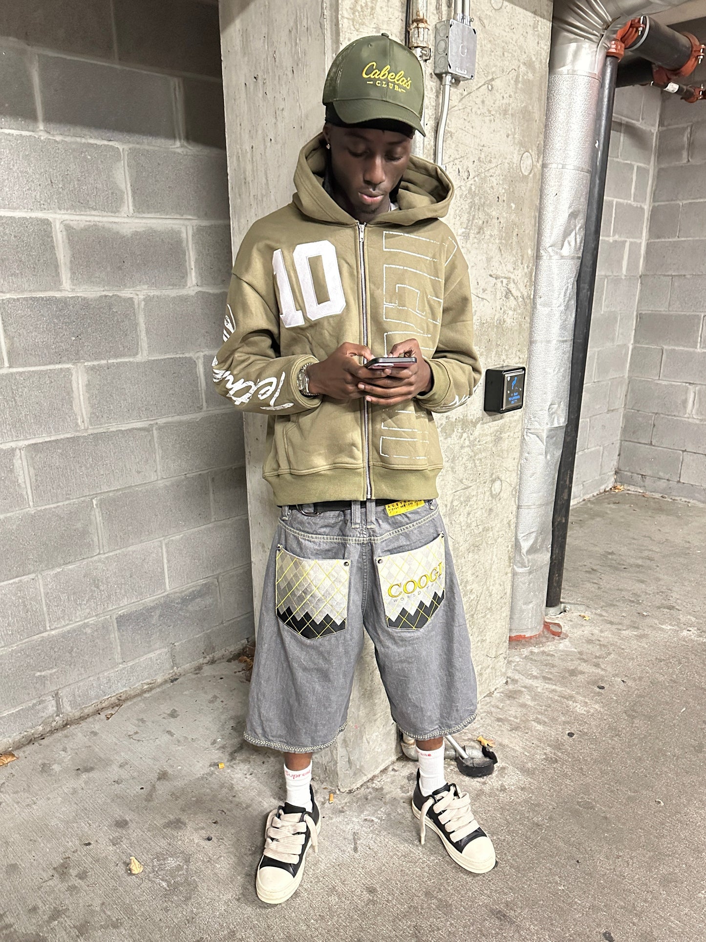 ARMY “10” HOODIE